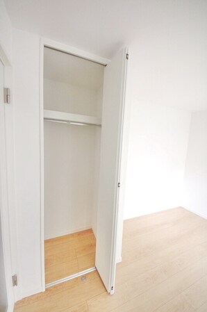 ラージフィールドの物件内観写真